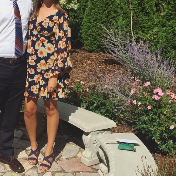 🎈SOLD Betsey Johnson Navy Floral Tie Waist Dress - Picture 11 of 11